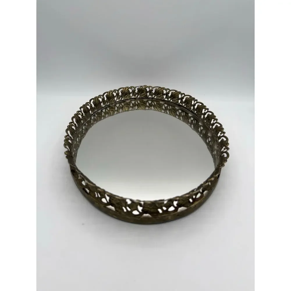 None and/or Unknown vintage oval